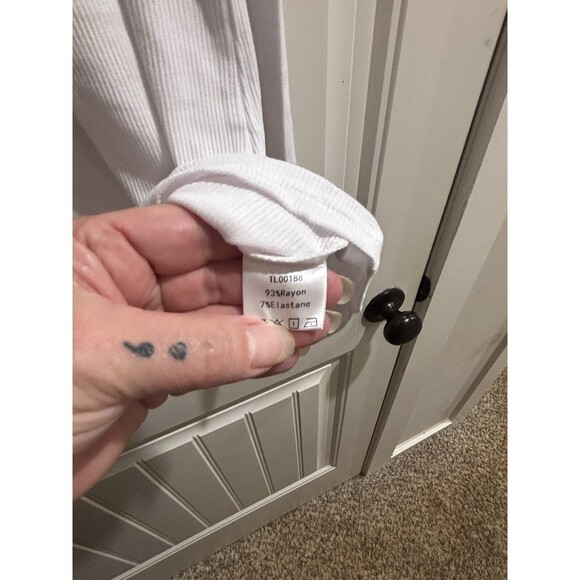 NWT White Ribbed Long sleeve top Womens Sz XL - Picture 4 of 5